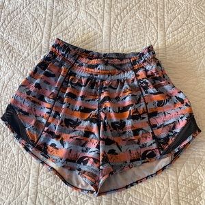 Lululemon Track Short size 4 Tall